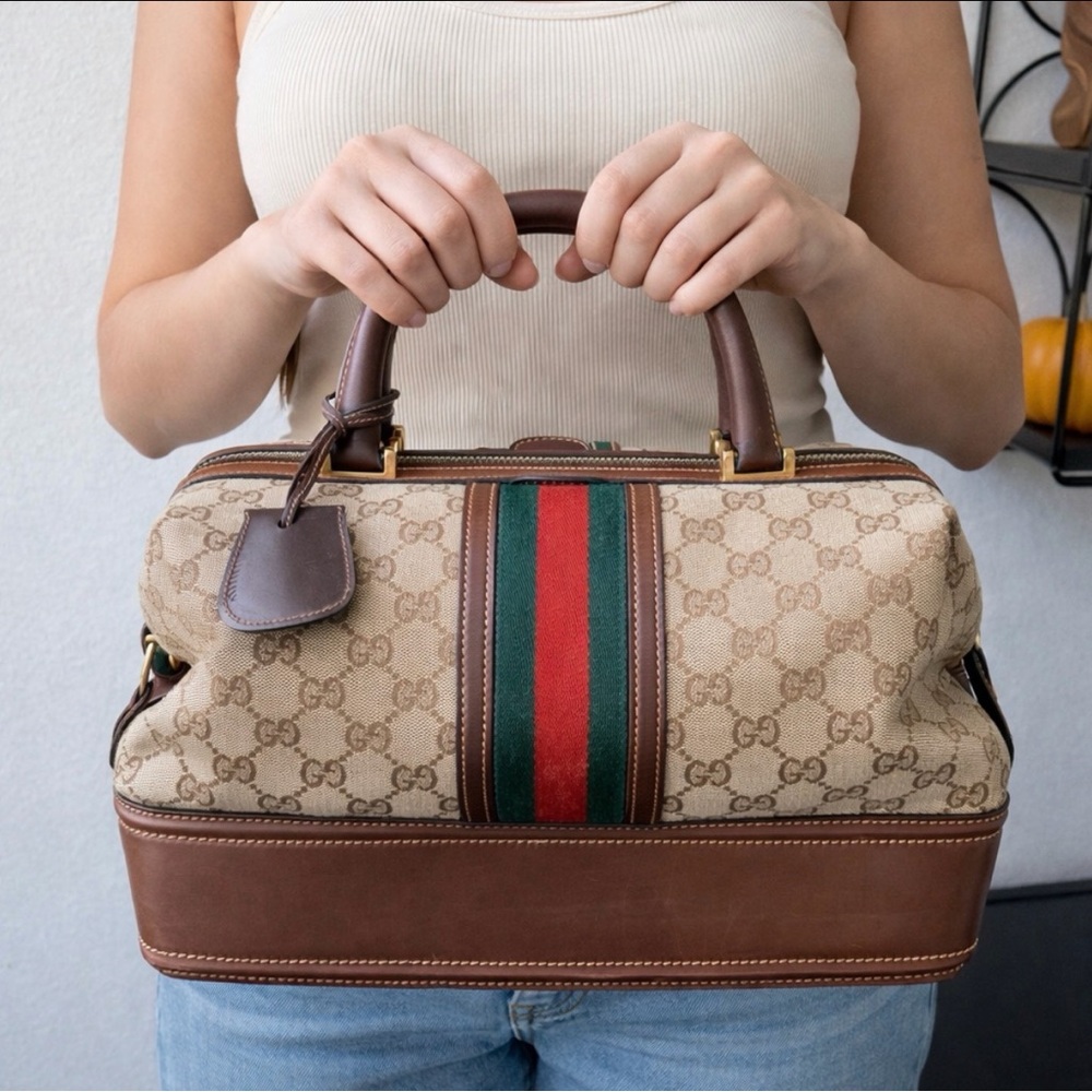 (2) GUCCI 70s doctor